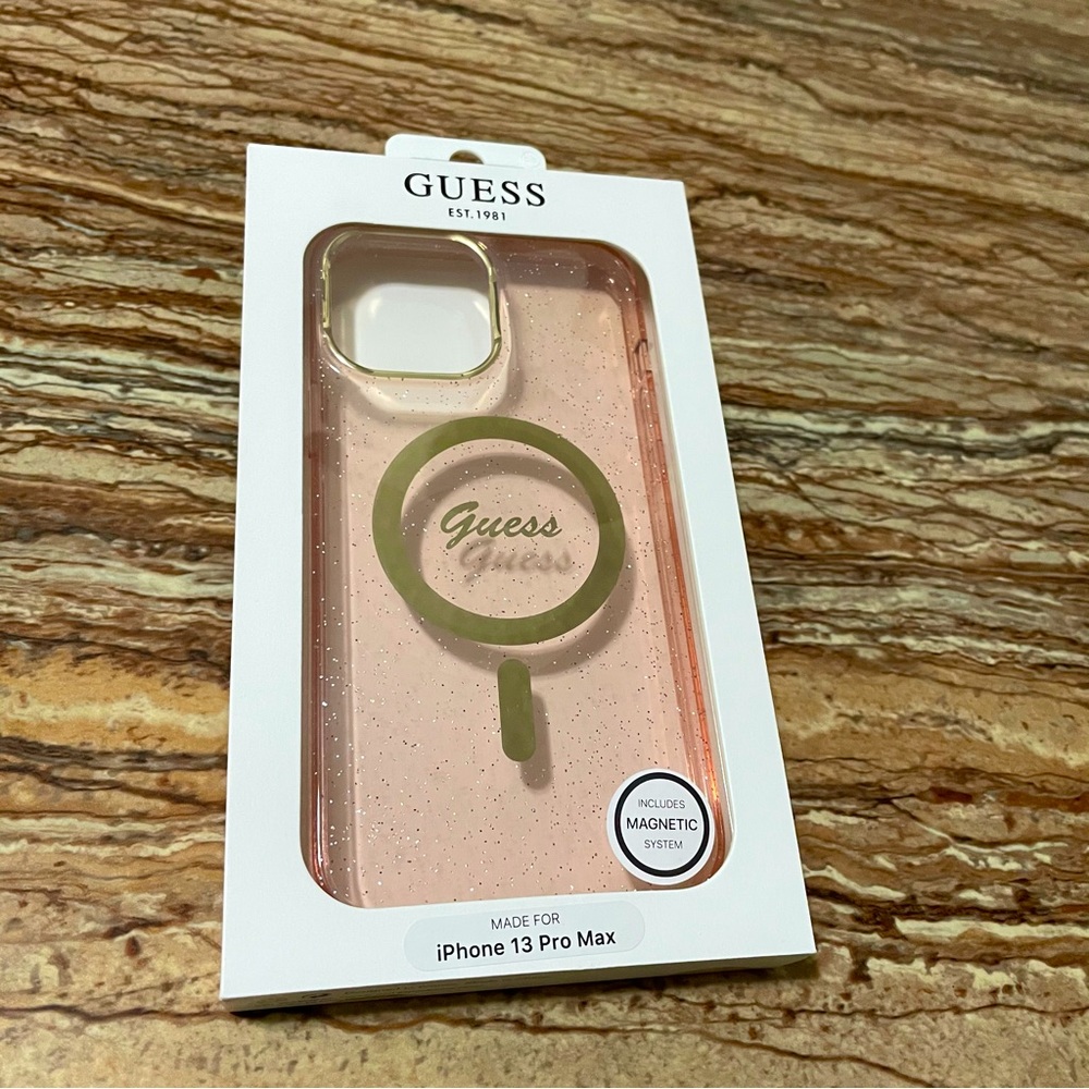 Guess - Picture 2 of 2